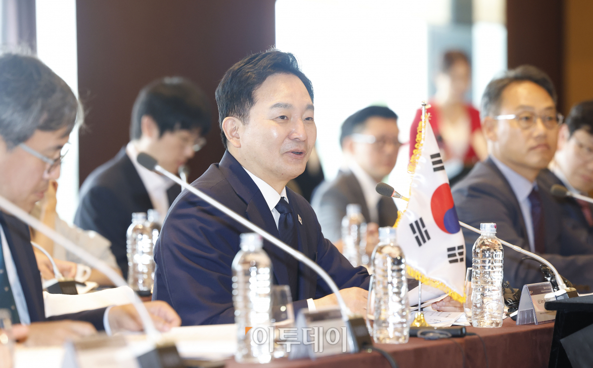 ▲원희룡 국토교통부장관이 21일 오후 서울 용산구 그랜드 하얏트 호텔에서 열린 '제9차 한-이라크 공동위원회 본회의'에서 모두발언을 하고 있다. 조현호 기자 hyunho@