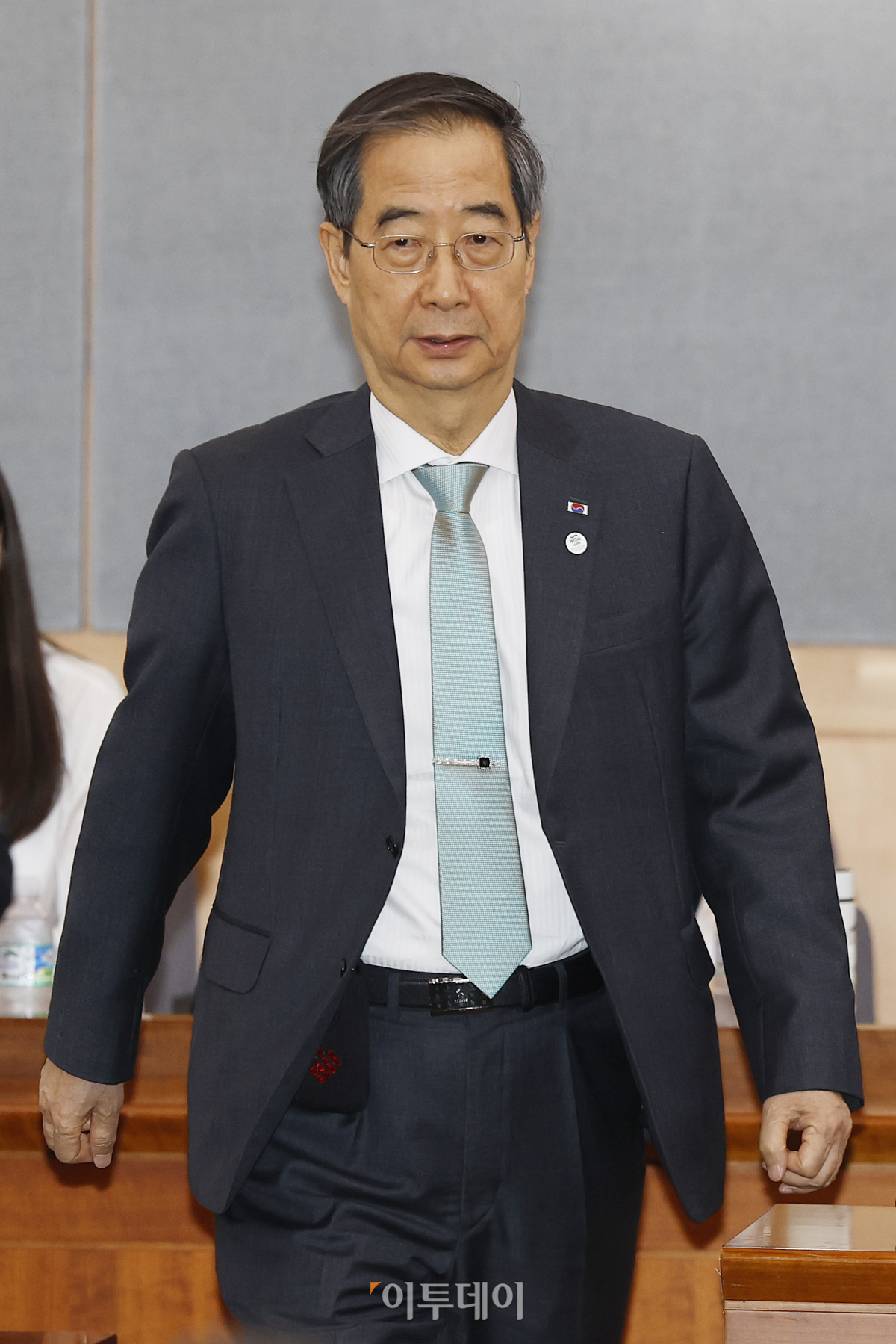 ▲한덕수 국무총리가 22일 오후 서울 종로구 정부서울청사 별관에서 열린 '2050 탄소중립녹색성장위원회 제4차 전체회의'에 참석하고 있다. 조현호 기자 hyunho@