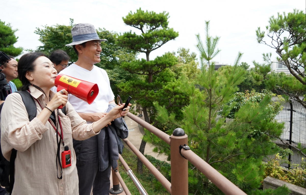 ▲메구로 하늘공원에서 후지산을 바라보는 오세훈 서울시장. (자료제공=서울시)