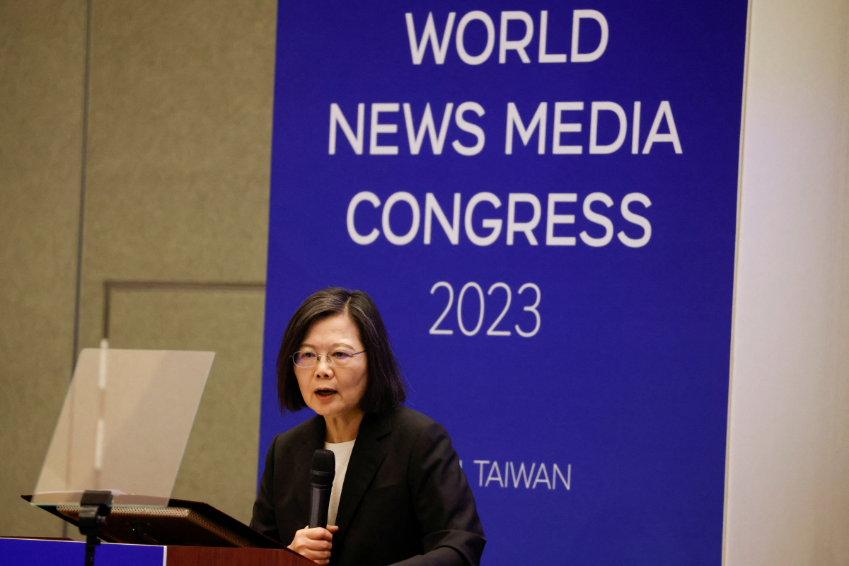 ▲차이잉원 대만 총통이 28일(현지시간) 타이페이에서 막을 올린 세계뉴스미디어총회 개막 연설에서 중국과의 잠재적인 불화를 피하겠다는 의지를 피력하고 있다. (타이페이/로이터연합뉴스 )