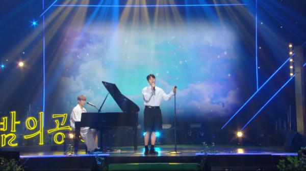 ▲'더 시즌즈-최정훈의 밤의 공원'(사진제공=KBS 2TV)