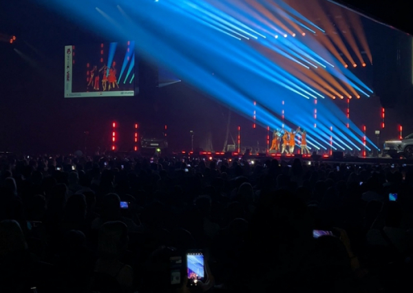 ▲첫사랑(사진 = 씨에스알이앤엠 / 에이투지엔터테인먼트(팝뮤직) 제공)