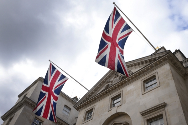 ▲2022년 9월 29일 영국 런던 웨스트민스터의 호스가즈에 영국 국기가 걸려 있다. 런던/AP뉴시스
