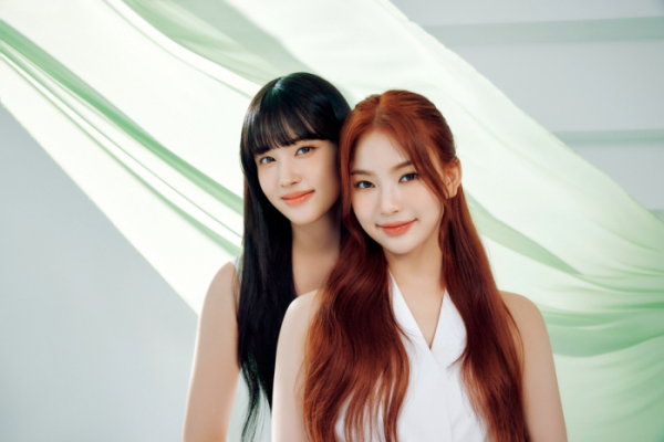 ▲스테이씨 아이사∙윤(사진 출처 = 메디힐)