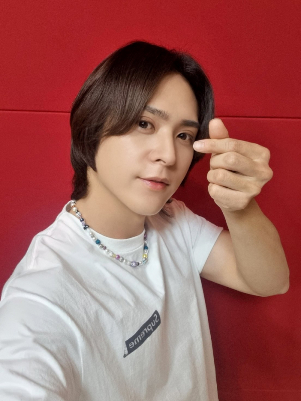 ▲손동운(사진 = 어라운드어스 제공)