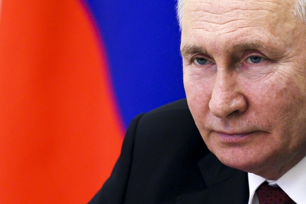 ▲블라디미르 푸틴 러시아 대통령이 21일(현지시간) 화상회의를 하고 있다. 모스크바/AP뉴시스
