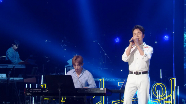 ▲‘더 시즌즈-최정훈의 밤의 공원’(사진 = KBS 제공)