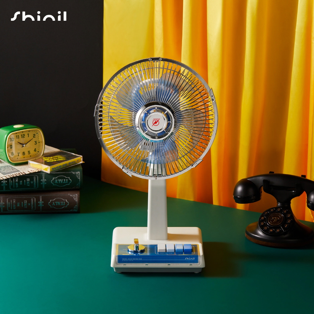 ▲2023년형 ‘탁상용 레트로 선풍기’. (사진제공=신일전자 )