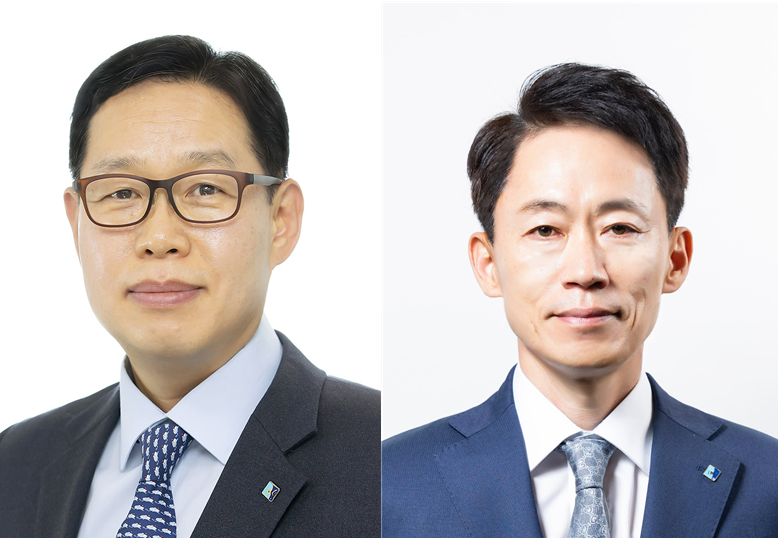 ▲이장섭 부행장(오른쪽)과 김태형 부행장 (사진제공=IBK기업은행)