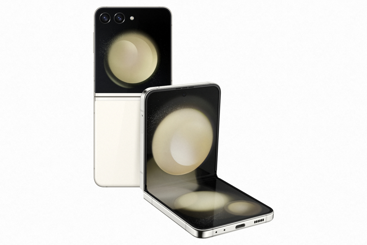 ▲갤럭시 Z플립5 크림. (사진제공=삼성전자)