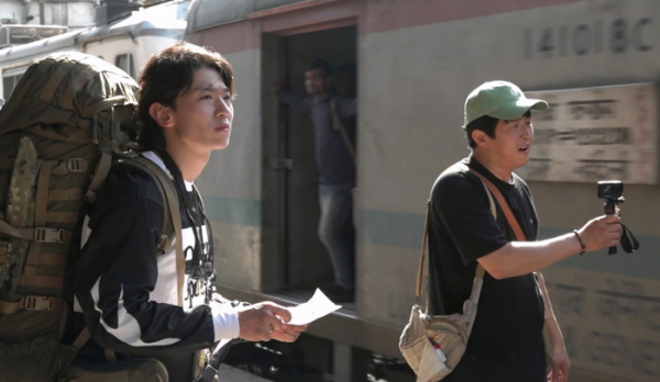 ▲덱스, 기안84 인도 열차 탑승 전 모습(사진제공=MBC)