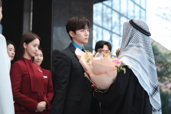 ▲'킹더랜드' 7회(사진 제공=앤피오엔터테인먼트, 바이포엠스튜디오, SLL)