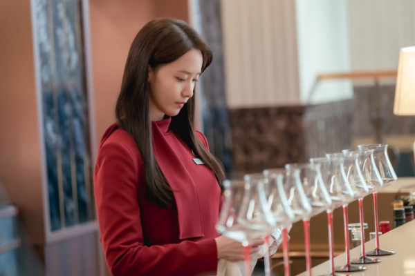 ▲'킹더랜드' 9회(사진 제공=앤피오엔터테인먼트, 바이포엠스튜디오, SLL)