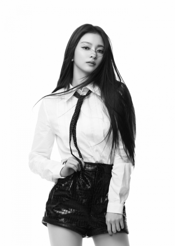 ▲프로미스나인 이나경(사진제공=플레디스 엔터테인먼트)