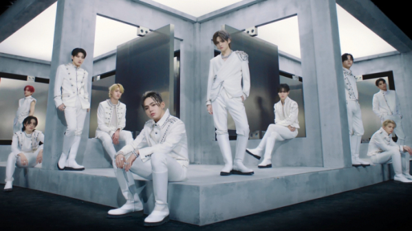 ▲트레저(사진제공=YG엔터테인먼트)