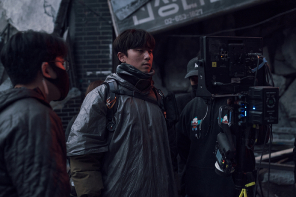 ▲'콘크리트 유토피아' 비하인드 스틸(사진제공=롯데엔터테인먼트)