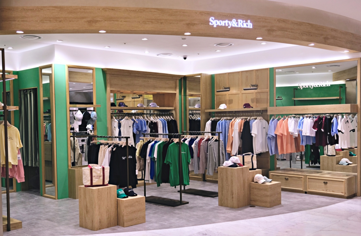 ▲롯데면세점이 월드타워점 8층에 오픈한 '스포티앤리치' 단독 매장 전경 (사진제공=롯데면세점)