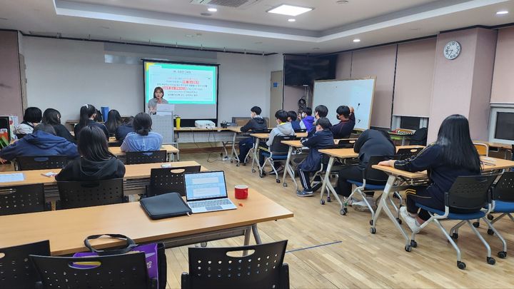 ▲교육현장모습 (경기여성가족재단)