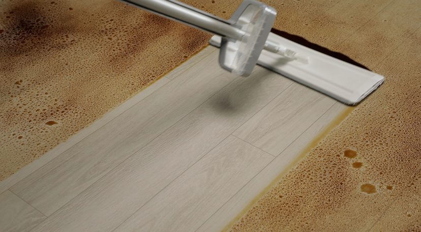 ▲노터치 이지 슬라이드 청소기. (사진제공=홈앤쇼핑)