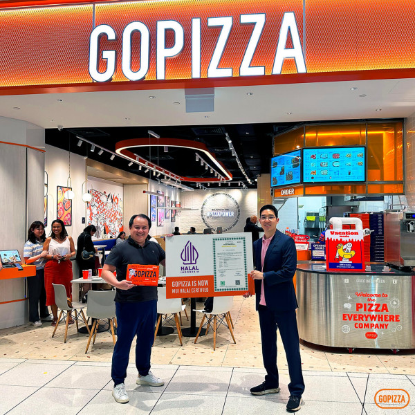 ▲푸드테크 기업 고피자는 지난 2일 국내 피자 브랜드 최초로 ‘할랄 인증’을 받았다. (사진제공=고피자)