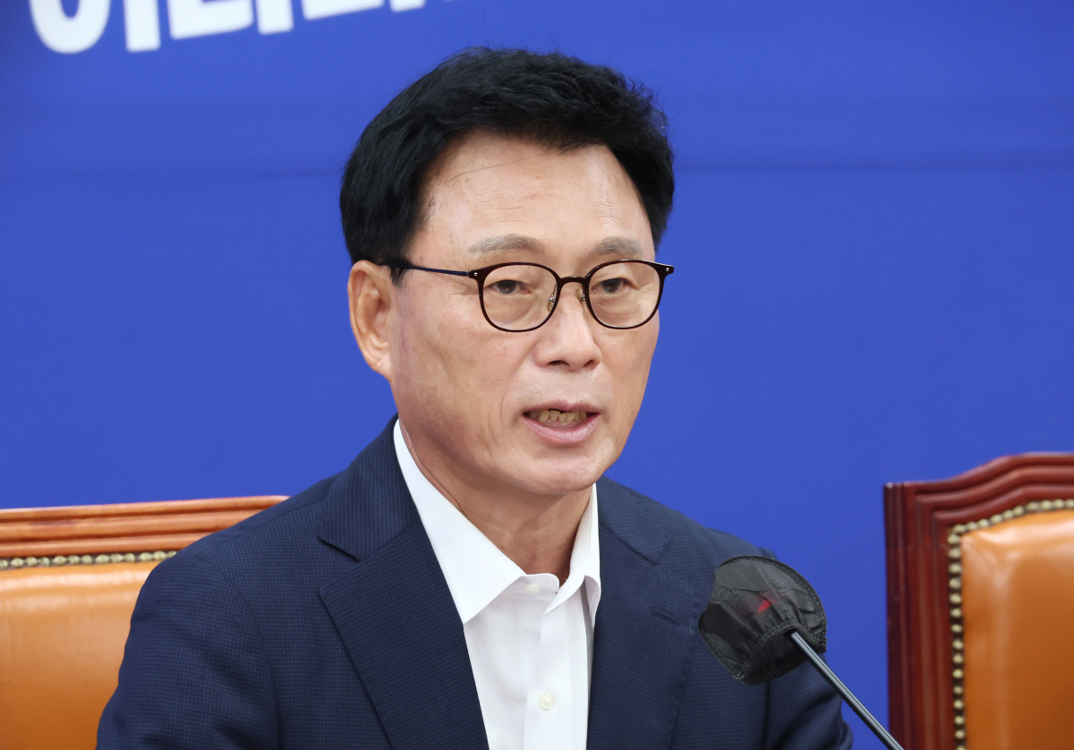 ▲<YONHAP PHOTO-2551> 모두 발언하는 박광온 원내대표    (서울=연합뉴스) 이정훈 기자 = 더불어민주당 박광온 원내대표가 31일 국회에서 열린 정책조정회의에서 발언하고 있다. 2023.8.31    uwg806@yna.co.kr/2023-08-31 09:45:27/<저작권자 ⓒ 1980-2023 ㈜연합뉴스. 무단 전재 재배포 금지.>