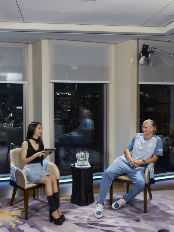 ▲블랙핑크 지수, 홀란드(사진제공=YG엔터테인먼트)