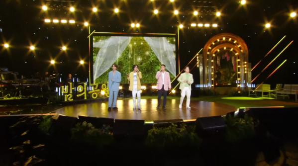 ▲'더 시즌즈-최정훈의 밤의 공원'(사진 = KBS 제공)