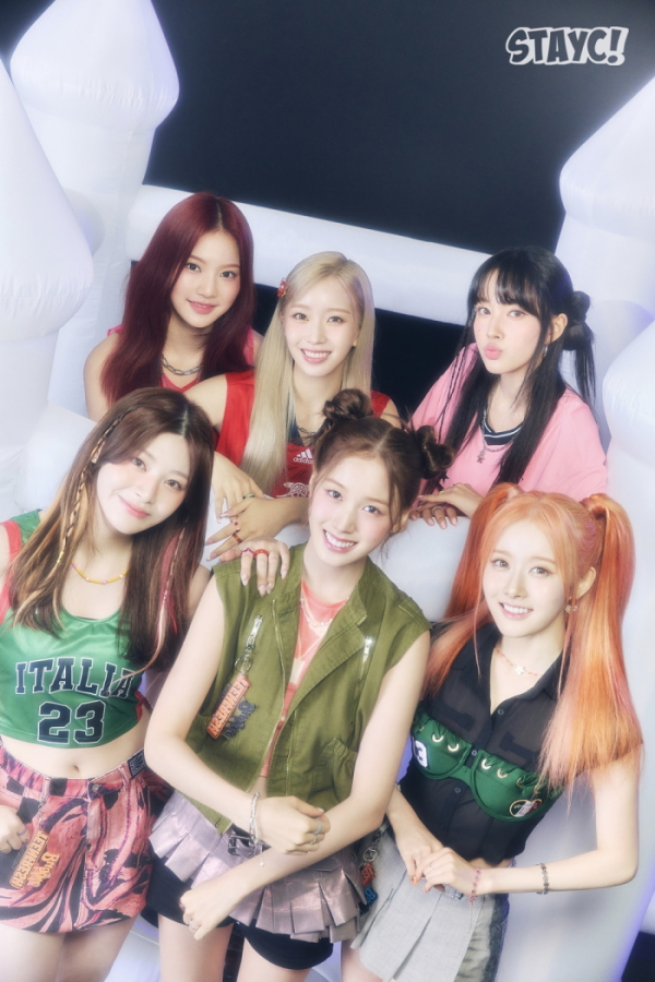 ▲스테이씨(사진 = 하이업엔터테인먼트 제공)