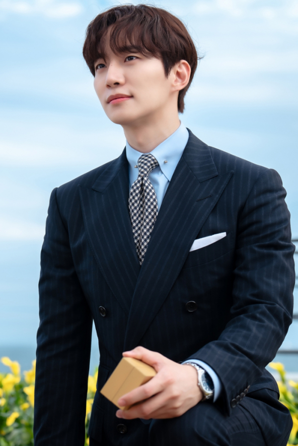 ▲이준호(사진제공=JYP엔터테인먼트, 앤피오엔터테인먼트, 바이포엠스튜디오, SLL)