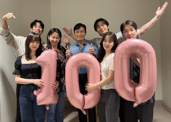 ▲'콘크리트 유토피아' 100만 돌파(사진제공=롯데엔터테인먼트)