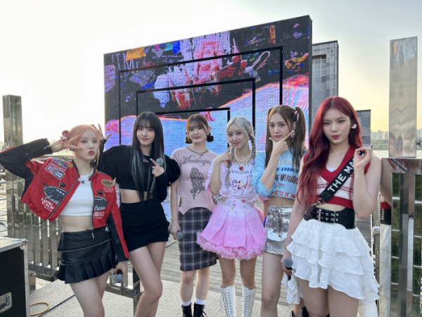 ▲스테이씨(사진 = 하이업엔터테인먼트 제공)
