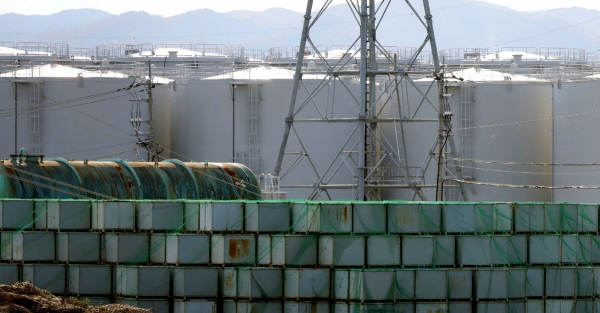 ▲일본 후쿠시마현 제1원전 부지에 오염수 탱크가 줄지어 서 있다. 후쿠시마(일본)/AFP연합뉴스
