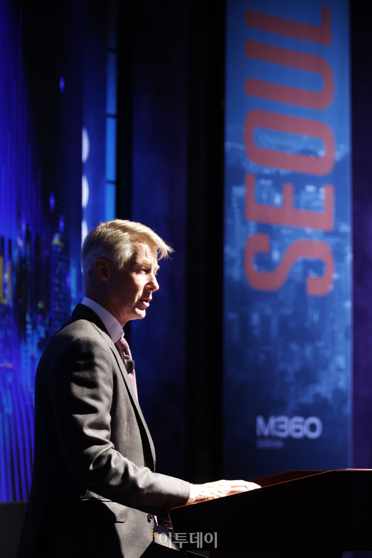 ▲마츠 그란리드 GSMA 사무총장이 7일 오전 서울 중구 웨스틴조선호텔에서 열린 세계이동통신사업자연합회(GSMA) 모바일 360 아시아태평양 콘퍼런스(M360 APAC)에서 기조연설을 하고 있다. 조현호 기자 hyunho@