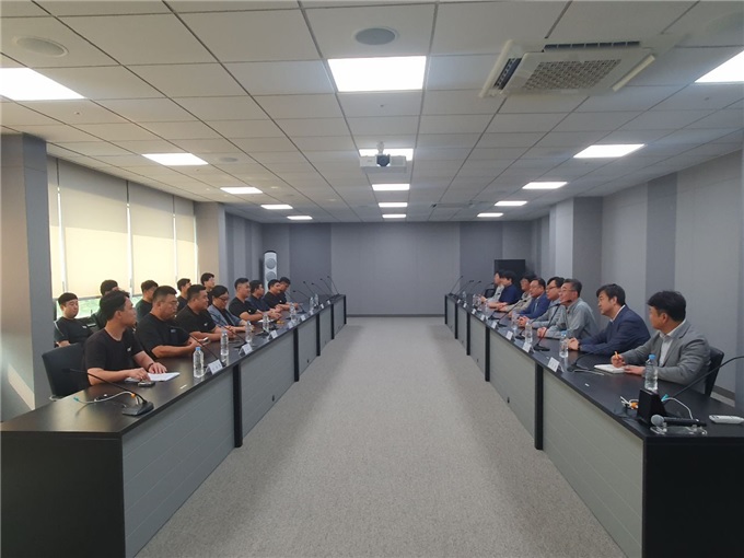 ▲삼성전자 노사가 19일 임금단체협상 상견례를 진행했다. (자료제공=전국삼성전자노동조합)
