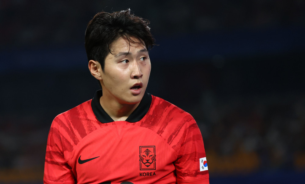 ▲전반전 교체되는 이강인 (연합뉴스)