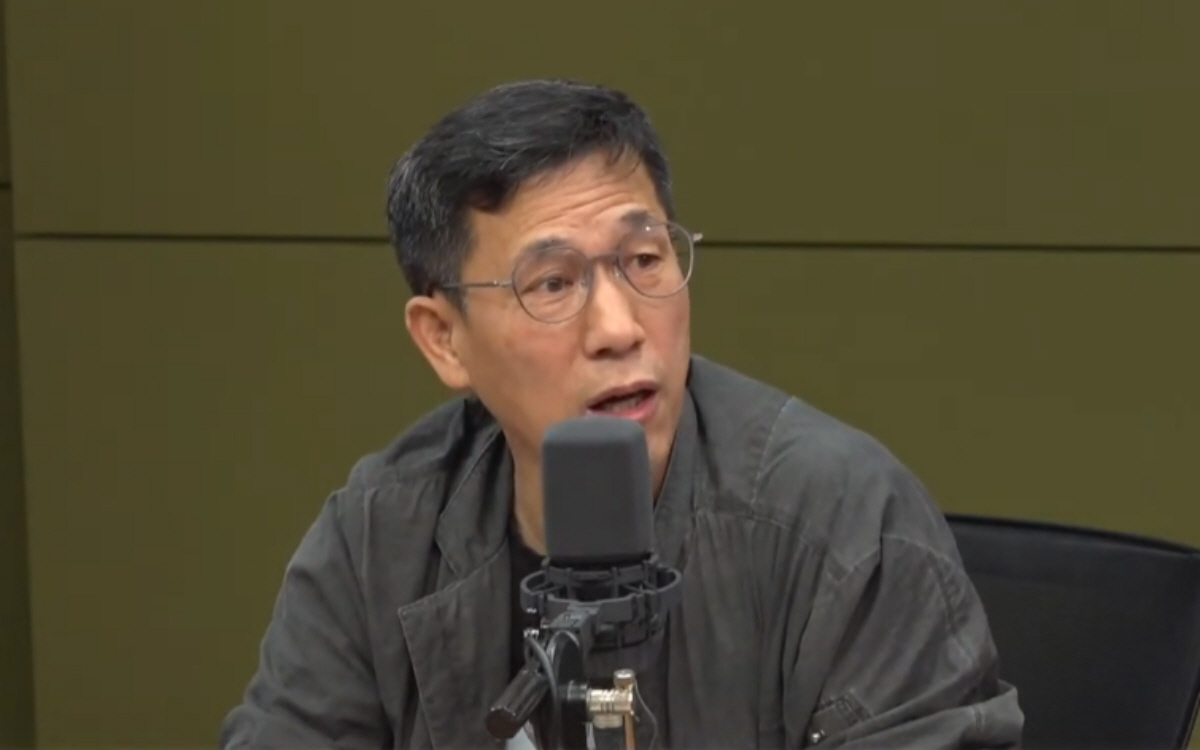 ▲진중권 광운대 특임교수. (출처=유튜브 채널 ‘박재홍의 한판승부’ 캡처)
