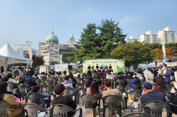 ▲지난해 구로역 광장에서 열린 청소년 어울림마당 행사.  (자료제공=구로구)