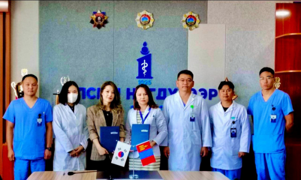 ▲윌스기념병원이 몽골 보건개발원과 몽골 국립 제1병원 업무협약을 맺었다. (수원윌스기념병원)