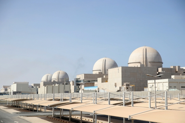 ▲아랍에미리트(UAE)에 있는 바라카 원자력발전소 모습이 보인다. 
 (출처=뉴시스)