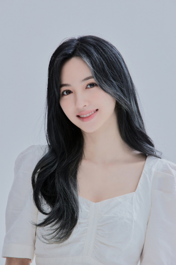 ▲체리블렛 지원(사진제공=FNC)