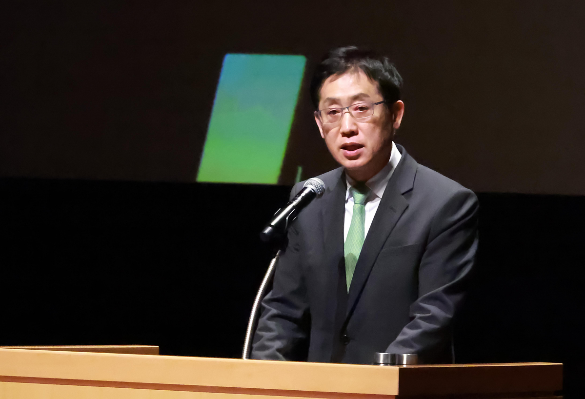 ▲일본 도쿄를 방문 중인 김주현 금융위원장이 2일 닛케이 신문사가 주최한 '지속가능 포럼'에 참석해 연설하고 있다. (금융위원회)