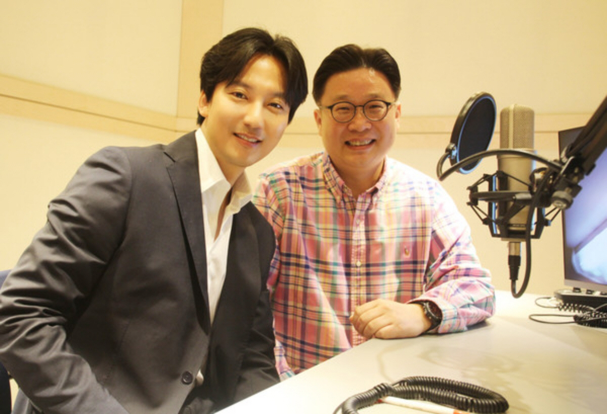 ▲배우 김남길(왼쪽), 서경덕 성신여대 교수. (출처=서경덕 인스타그램)