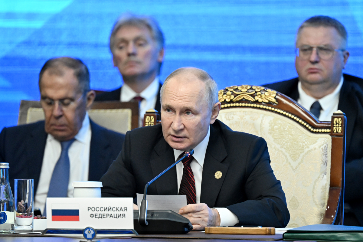 ▲13일(현지시간) 블라디미르 푸틴 러시아 대통령이 키르기스스탄 비슈케크에서 열린 독립국가연합(CIS) 정상회의에서 연설하고 있다. (연합뉴스)