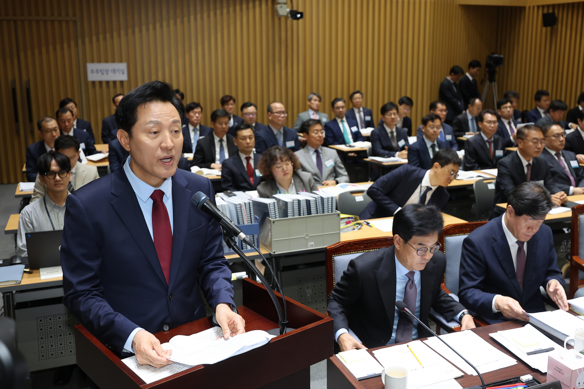 ▲오세훈 서울시장이 16일 서울 시청에서 열린 서울시청에 대한 국회 행정안전위원회 국정감사에서 발언하고 있다. (연합뉴스)