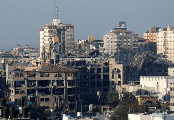 ▲팔레스타인 무장단체 하마스와 이스라엘 간 교전이 계속되는 가운데 13일(현지시간) 가자지구의 건물들이 이스라엘 공습으로 파괴돼 있다. 가자지구(팔레스타인)/로이터연합뉴스
