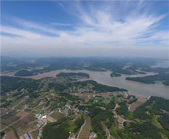 ▲사천 광포만 갯벌 전경. (사진제공=해양수산부)