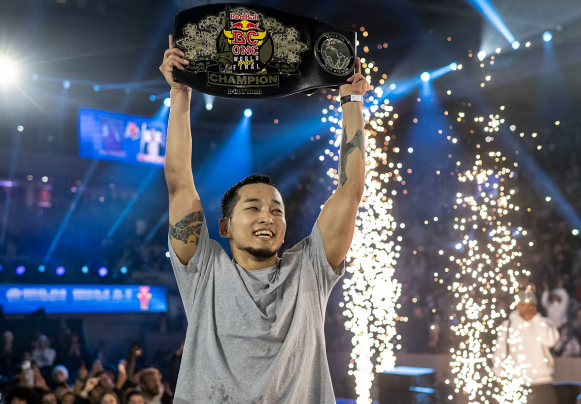 ▲2023 레드불 비씨원 월드 파이널에서 우승한 비보이 홍텐 (레드불비씨원 홈페이지)
