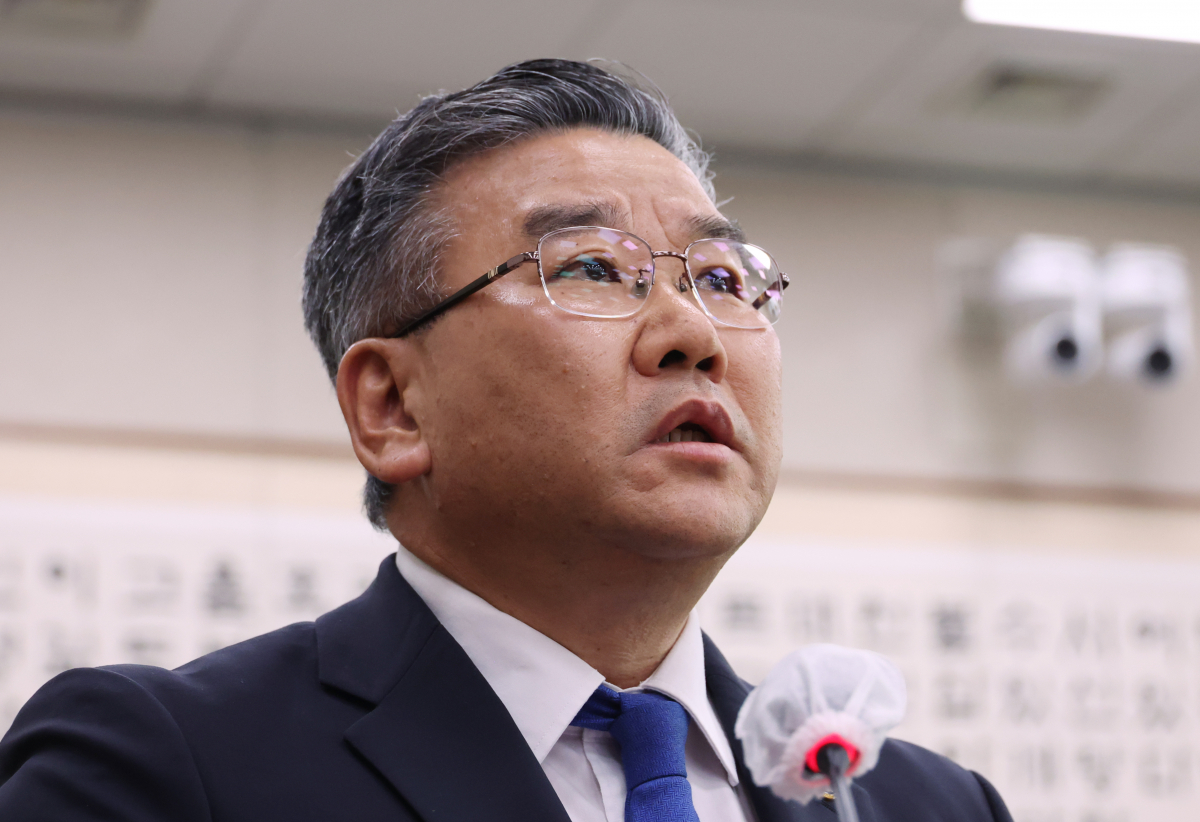 ▲감사원 유병호 사무총장이 26일 국회에서 열린 법제사법위원회 국정감사에서 의원 질의에 답하고 있다. (연합뉴스)