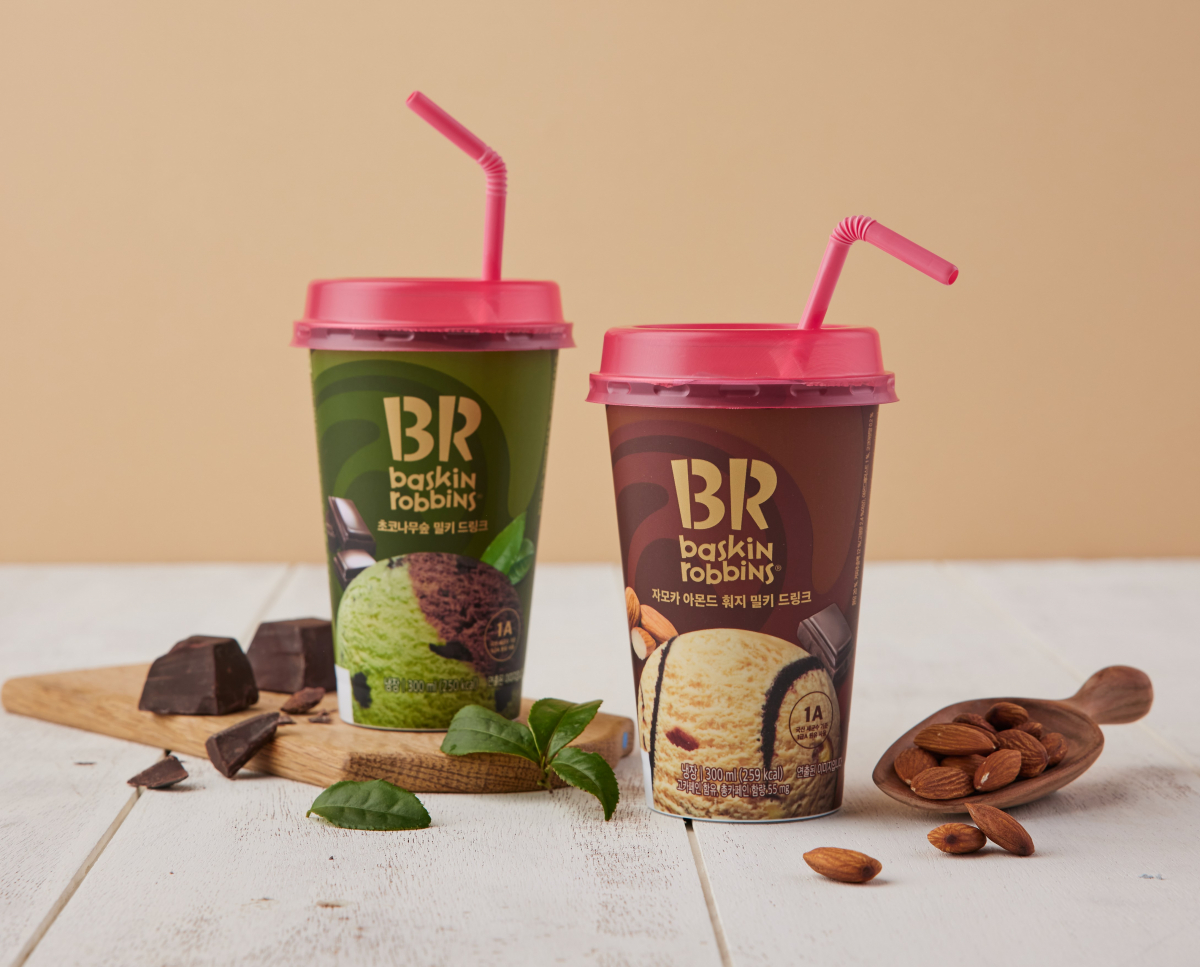▲롯데마트,슈퍼, 세븐일레븐 3사 공동 기획 상품 배스킨라빈스 밀키드링크 2종 (사진제공=롯데마트)