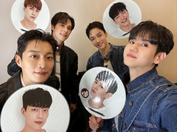 ▲하이라이트(사진 = 어라운드어스 제공)